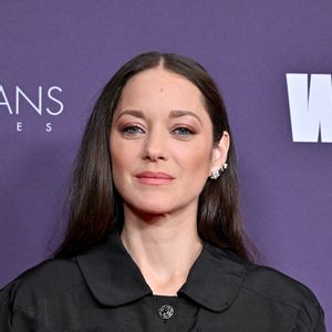 Marion Cotillard au photocall de l'événement Women in Film pour le prix Max Mara Face of the Future à l'hôtel Beverly Hilton à Los Angeles
