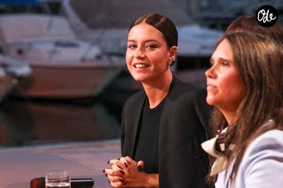 Exclusif - Adèle Exarchopoulos - Plateau de l'émission "C à vous" lors du 79ème Festival International du Film de Cannes le 18 mai 2026. © Jack Tribeca / Bestimage