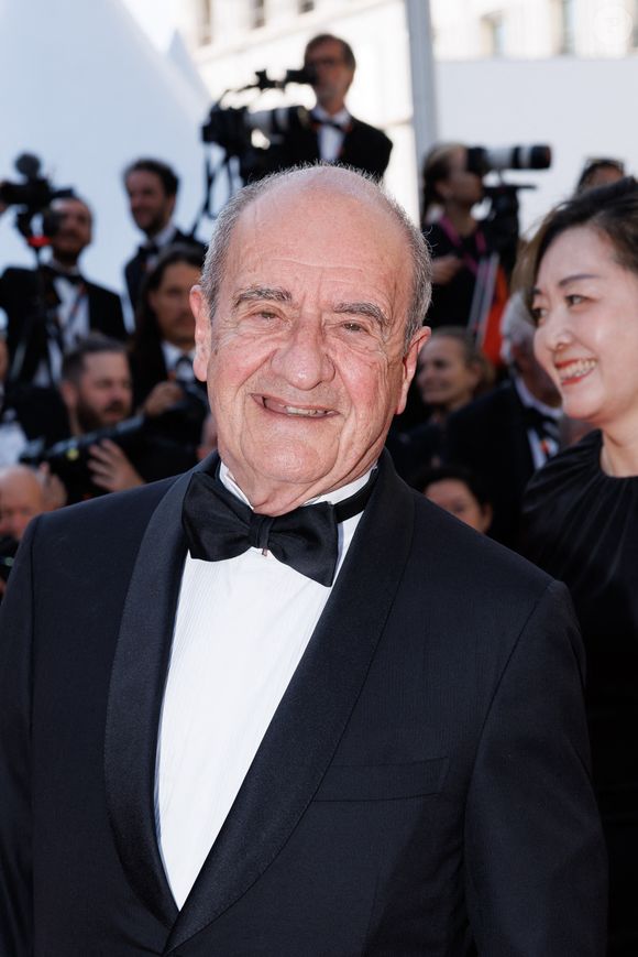 Pierre Lescure - Montée des marches de la cérémonie de clôture du 78ème Festival International du Film de Cannes, au Palais des Festivals à Cannes. Le 24 mai 2025
© Jacovides-Moreau / Bestimage