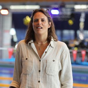 Ancien "garçon manqué", la sportive a avoué avoir retrouvé une certaine féminité suite à sa participation à Danse avec les stars, marquant ainsi une étape importante pour se recentrer sur elle-même.

Laure Manaudou assiste aux championnats de France Élites en grand bassin de natation à Rennes, France, le 15 juin 2023. © Mickael Chavet/Zuma Press/Bestimage