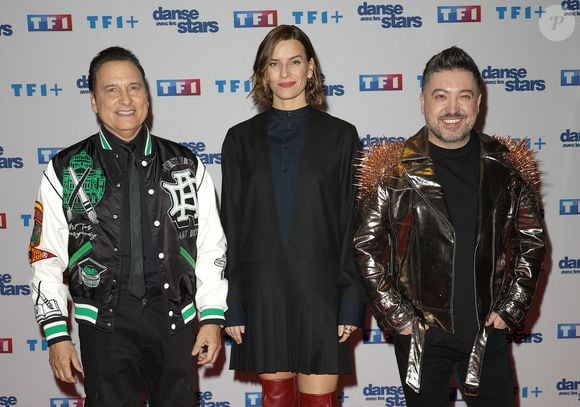 Jean-Marc Généreux, Fauve Hautot et Chris Marques - Photocall de lancement de la saison 2026 de "Danse avec les stars" (DALS) au siège de TF1 à Boulogne-Billancourt le 18 décembre 2025. © Coadic Guirec/Bestimage