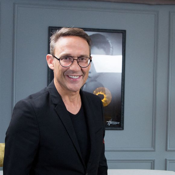 Des enfants comme ça, "ça vaut de l’or" pour Julien Courbet

Exclusif - Julien Courbet a l'occasion du match France vs Portugal de l'Euro 2021, BarriereBet, en direct de la Suite Harcourt de l'Hotel Barriere Le Fouquet's le 23 juin 2021 à Paris, France. Photo by Nasser Berzane/ABACAPRESS.COM