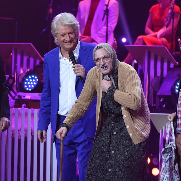 Exclusif - Patrick Sébastien, Nelson Monfort et Les Bodins - Emission Ze Fiesta présentée par Patrick Sébastien à l'Olympia à Paris le 29 octobre 2015 et diffusée le 25 décembre sur France 2. © Gian Gorassini/Bestimage