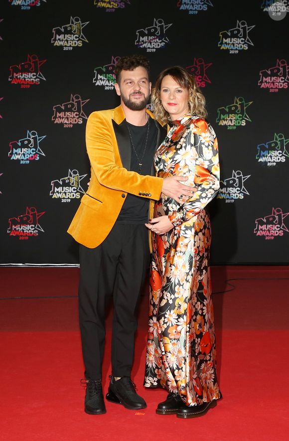 Claudio Capéo et sa compagne Aurélie Willgallis - 21ème édition des NRJ Music Awards au Palais des festivals à Cannes le 9 novembre 2019. © Dominique Jacovides/Bestimage