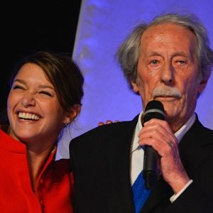 Emma De Caunes et Jean Rocherfort lors de la cérémonie d'ouverture du 26e Festival du film britannique à Dinard, en France, le 1er octobre 2015. Photo Julien Reynaud/APS-Medias/ABACAPRESS.COM