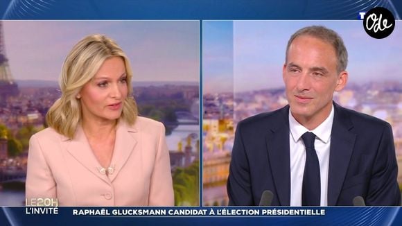 Ajoutant : "Nous avons eu de longues discussions, mais il y a un moment où il faut assumer ses convictions". 

Raphaël Glucksmann dans le JT de TF1 le 23 août 2026.