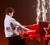 Un nouveau chapitre pour cet artiste qui a déjà fait ses premiers pas à la télévision.

Alec, candidat à l'Eurovision qui représentera la France @Instagram