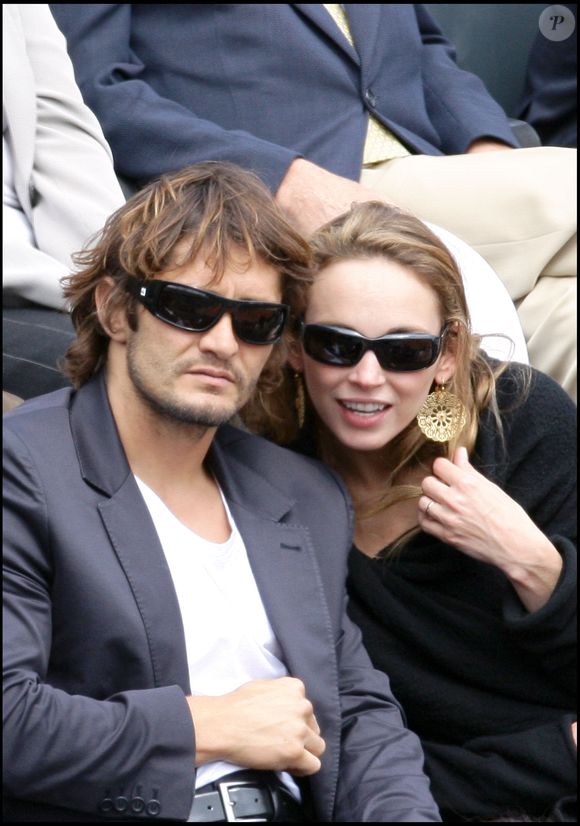 Bixente Lizarazu et Claire Keim à Roland Garros en 2009.RINDOFF-JACOVIDES / BESTIMAGE