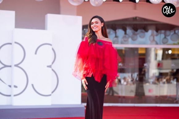 Elle évoque des déceptions, des trahisons et des échecs qu’elle avait choisi de garder pour elle.

Diane Leyre, Miss France 2022, à la première de '15/18 (A Place To Heal)' lors du 83ème Festival International du Film de Venise (Mostra), à Venise, Italie, le 5 septembre 2026. © Pierre Perusseau/Bestimage