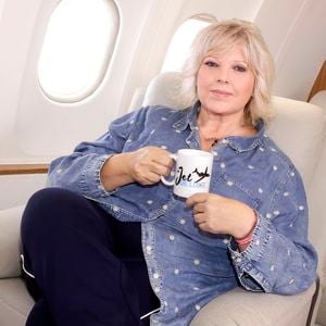 Exclusif - Laurence Boccolini lors de l'enregistrement de l'émission "Le jet de luxe" le 10 octobre 2025.
© Cédric Perrin / Bestimage