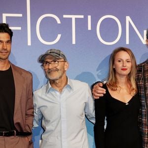 Vinnie Dargaud, Renaud Bertrand, Tiphaine Daviot et Eric Cantona - Photocall du film en compétition "Murder Club" lors de la 26ème Edition du Festival de la Fiction de La Rochelle. Le 11 septembre 2024
© Patrick Bernard / Bestimage
