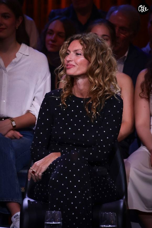 Aurélie Saada lors de l’enregistrement de l’émission "Le Grand Echiquier - Spéciale Serge Gainsbourg" présentée par C.Chazal et A.Manoukian et diffusée le 7 avril 2026 sur France 2, à Paris, France, le 17 septembre 2025.

© Jack Tribeca/Bestimage