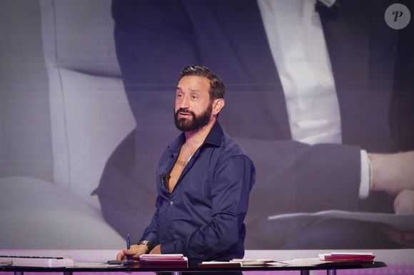 Exclusif - Cyril Hanouna, sur le plateau de  TBT9 présenté par C.Hanouna, et diffusé en direct sur W9, Paris, France, le 24 septembre 2025. © Jack Tribeca / Bestimage