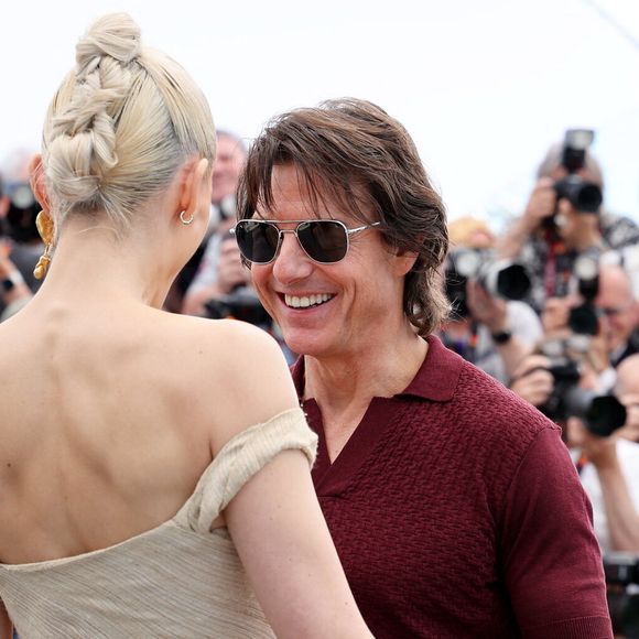 Pom Klementieff et Tom Cruise - Photocall de "Mission Impossible : The Final Reckoning" lors du 78ème Festival International du Film de Cannes, le 14 mai 2025.
© Jacovides-Moreau / Bestimage