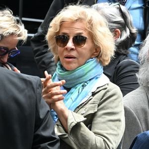 Exclusif - Corinne Touzet lors de l'hommage à Pierre Deny au théâtre du Gymnase Marie Bell à Paris, France, le 3 juin 2026. © Bestimage