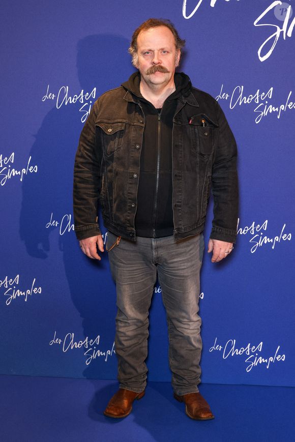 Gregory Gadebois assistant à la première des Choses Simples tenue à l'UGC Bercy, Paris, France, le 20 février 2023. Photo par David Boyer/ABACAPRESS.COM