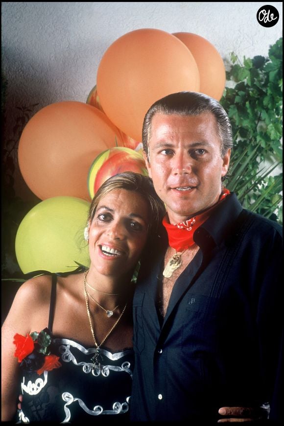 Archives – Christina Onassis et son mari Thierry Roussel lors d'une soirée chez Tony Murray à Saint-Tropez, en 1988. Daniel Angeli / Bestimage.