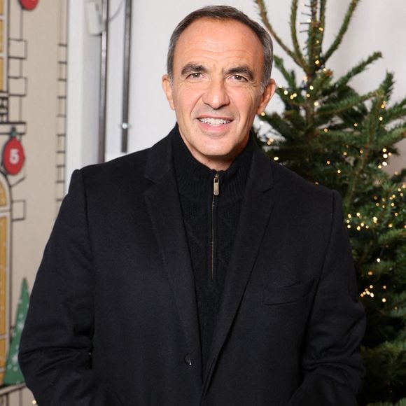 Nikos Aliagas assiste à l'inauguration de Star Academy Pop Up à Paris, France, le 17 décembre 2025. Photo par Jerome Domine/ABACAPRESS.COM