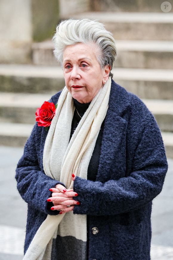 Françoise Laborde - Arrivées aux obsèques de C.Laborde en l’église Saint-Roch à Paris, le 6 février 2025. Décédée le 28 janvier 2025 à l'âge de 73 ans, l'ancienne présentatrice météo de TF1 (1988 - 2017) était atteinte de la maladie neurodégénérative à corps de Lewy. 
© Jacovides - Moreau / Bestimage