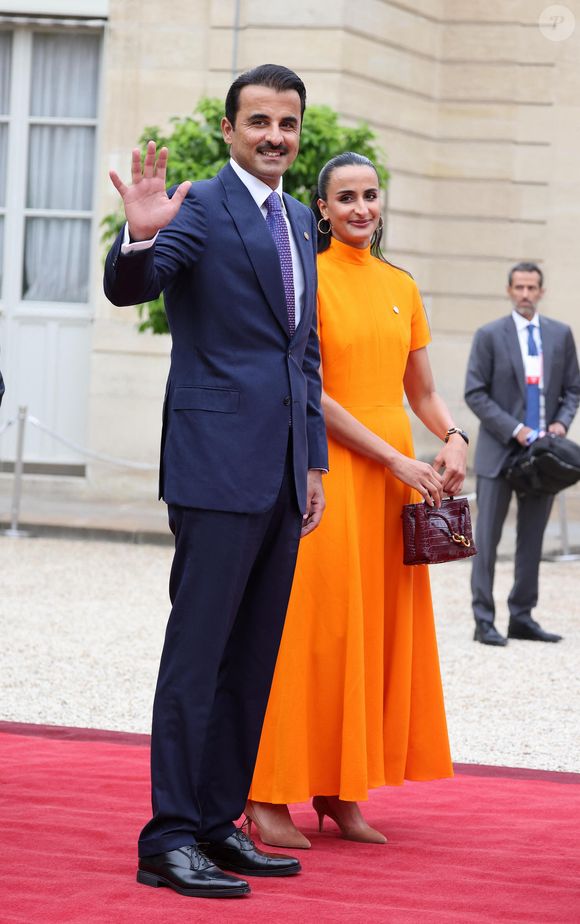 L'Émir du Qatar Cheikh Tamim bin Hamad bin Khalifa Al Thani et Cheikha Hind bint Hamad bin Khalifa al-Thani - Emmanuel Macron, Président de la République Française, et la Première dame Brigitte Macron, accueillent les chefs d'État et de gouvernement présents à Paris pour la cérémonie d'ouverture des Jeux Olympiques de Paris 2024 (JO).  Paris, le 26 juillet 2024. © Dominique Jacovides - Pierre Perusseau / Bestimage