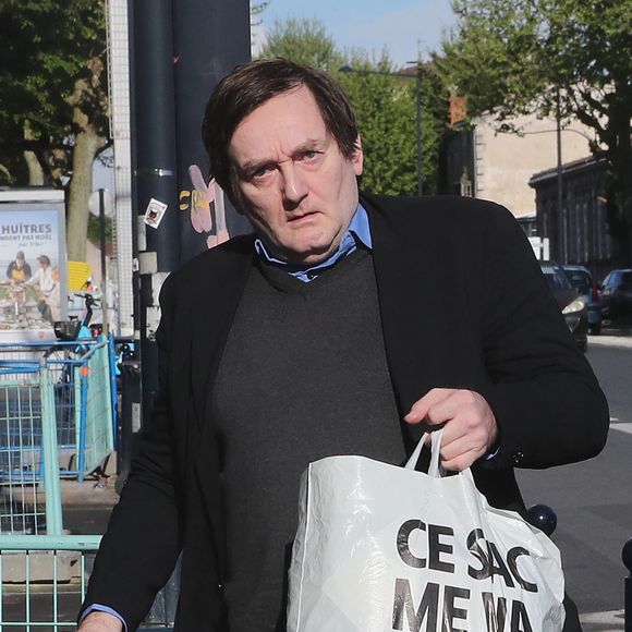 Pierre Palmade est sorti de la prison de Bordeaux, il purgera sa peine sous bracelet électronique à son domicile. Le 16 avril 2025 ©Agence / Bestimage