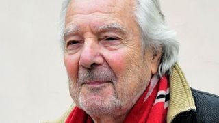 "À mon âge, c'est de moins en moins supportable" : à 81 ans, Pierre Arditi se livre sur son état et les difficultés qui l'affaiblissent