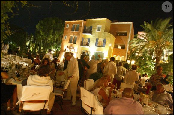 - Dîner Bacardi au Byblos à Saint-Tropez. © AGENCE / BESTIMAGE