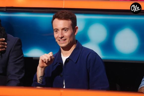 Récemment, Hugo Clément a dévoilé la règle qu'il tient en toutes circonstances avec sa progéniture.

Hugo Clément - Enregistrement de l'émission "100% Logique", présentée par C.Féraud et diffusée le 28 septembre sur France 2
© Christophe Clovis / Bestimage