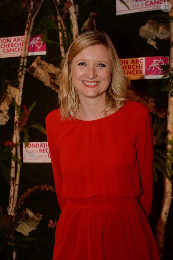 Exclusif - Karine de Ménonville - Dîner de la Fondation ARC au Pavillon Cambon à Paris, le 1er octobre 2018. Le prix Nobel de Médecine était décerné à deux pionniers des immunothérapies en cancérologie et la Fondation ARC ouvrait Octobre Rose avec sa soirée FOR THE WOMEN WE LOVE afin de financer trois projets d’excellence visant à permettre aux femmes atteintes d’un cancer du sein de bénéficier de cette révolution thérapeutique (Voir communiqué de presse ci-joint). © Rachid Bellak/Bestimage