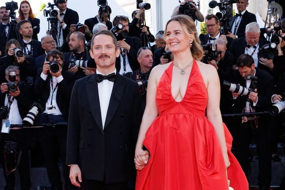 Elijah Wood et sa femme Mette-Marie Kongsved - Montée des marches du film " La vénus électrique " pour la cérémonie d'ouverture du 79ème Festival International du Film de Cannes, le 12 mai 2026. © Jacovides-Moreau /Bestimage