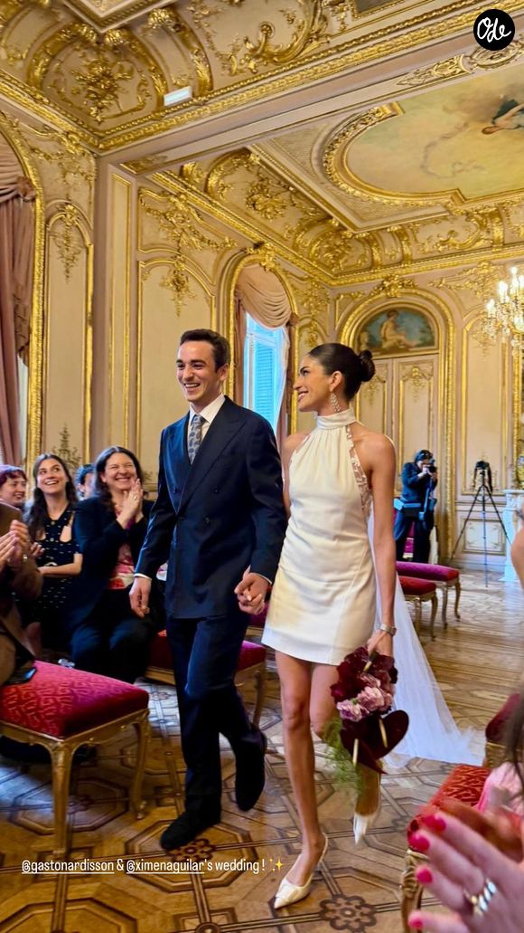 Leur union civile a été partagée sur les réseaux sociaux par la journaliste Audrey Crespo-Mara, la belle-mère du marié.

Audrey Crespo-Mara, Instagram
