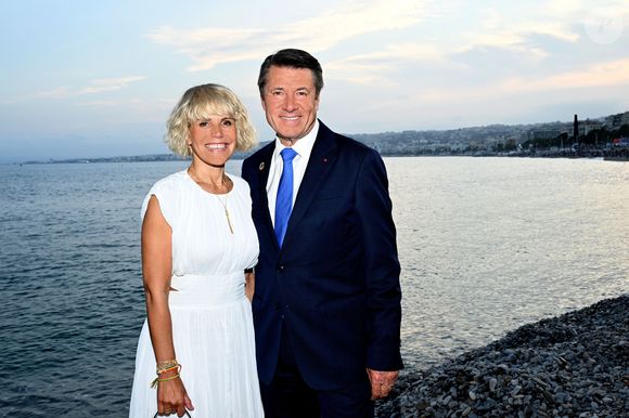 Parent avec lui de Bianca, la chroniqueuse s'est expliquée sur le choix de ne pas faire vivre leur enfant à Nice. 

Christian Estrosi et sa femme, Laura Tenoudji Estrosi - Soirée spectacle et dîner à la plage Castel, pour les maires participant à l' UNOC3 (conférence des Nations unies sur l’océan). Sur la Promenade des Anglais à Nice, un concert Dj avec Agoria et Cassius, suivi d'un spectacle de drones inédit, le 6 juin 2025.

© Bruno Bebert / Bestimage