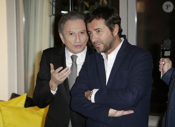 Tony Carreira reçoit la médaille de 'Chevalier de l'ordre des Arts et des Lettres' par Michel Drucker, avec Bernard Montiel, a l'Hotel de Sers, a Paris, France le 15 janvier 2016. Photo by Jerome Domine/ABACAPRESS.COM