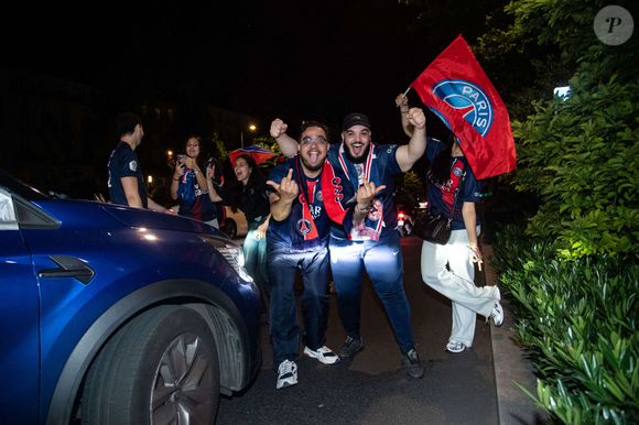 Ambiance à Paris après la victoire du PSG face à l'Inter Milan (5-0) en finale de la Ligue Des Champions 2025 à l'Allianz Arena de Munich, le 31 mai 2025.
© Baptiste Autissier/PsnewZ/Bestimage