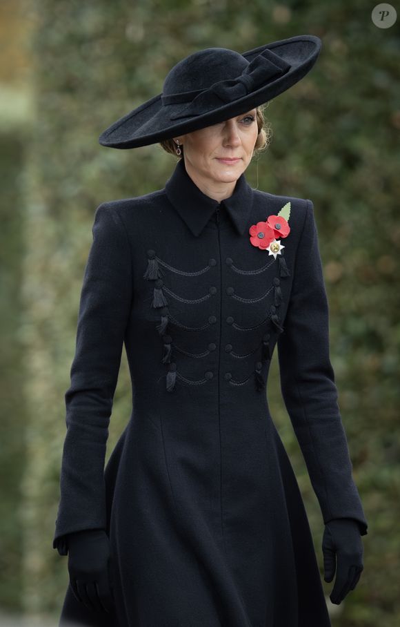 Catherine Kate Middleton, princesse de Galles, assiste à la cérémonie du souvenir de l'Armistice, au National Memorial Arboretum, à Burton-on-Trent, dans l'East Staffordshire. Photo par Julien Burton / Bestimage