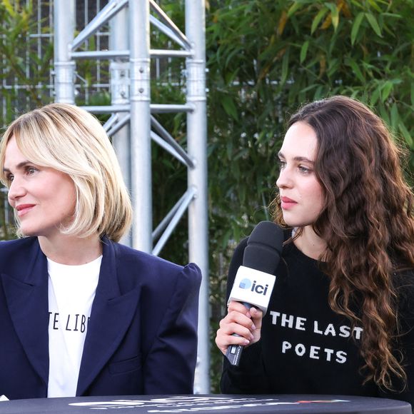 Tess Barthélemy insiste toutefois sur l’importance de prendre du recul sur ses privilèges.

 Judith Godrèche, Tess Barthelemy, sur le plateau de France TV ICI PACA à Cannes 2026 - Cannes le 17 mai 2026. © Jack Tribeca / Bestimage