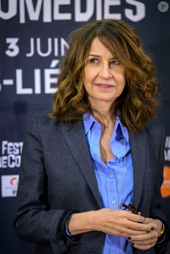Elle était allée d'elle-même à Sainte-Anne avec sa valise

Valerie Lemercier présente au Festival CineComedies Lens-Lievin à Lens, France, le 01 juin 2024. Photo par Blanquart C/ANDBZ/ABACAPRESS.COM
