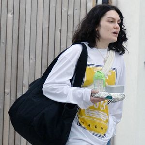 Info - Jessie J annonce en plein concert se mettre en retrait après le diagnostique d'un cancer du sein le 4 juin 2025 @The ImageDirect / Bestimage