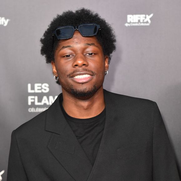 Tiakola - Photocall de la première cérémonie des Flammes, dédiée au rap au Théâtre du Châtelet à Paris. Le 11 mai 2023
© Veeren / Bestimage