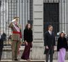 du ghosting aux diktats du couple, tout passe au filtre de leur regard drôle, sincère et acéré. 

La princesse Leonor d'Espagne, le roi Felipe VI d'Espagne, la reine Letizia - La famille royale d'Espagne assiste au défilé Military Easter au palais royal à Madrid le 6 janvier 2025.