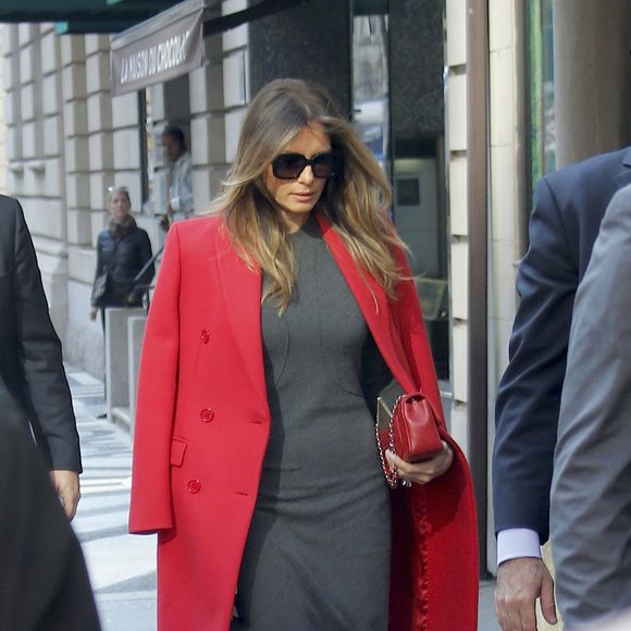 La femme de Donald Trump, Melania Trump et son fils Barron Trump vont déjeuner au restaurant Serafina à New York, le 17 novembre 2016.