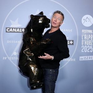 Franck Dubosc - Photocall dans le cadre de la 28ème édition du festival International du Film de Comédie à l'Alpe d'Huez le 15 janvier 2025. © Dominique Jacovides/Bestimage