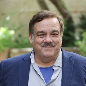 "J'habite toujours à Montmartre, mais je pense que je vais bientôt de rejoindre", a-t-il déclaré
Didier Bourdon - Photocall du film "C'etait mieux demain " lors de la 18ème édition du Festival du Film Francophone d'Angoulême (FFA) le 30 août 2025.
© Guirec Coadic / Bestimage