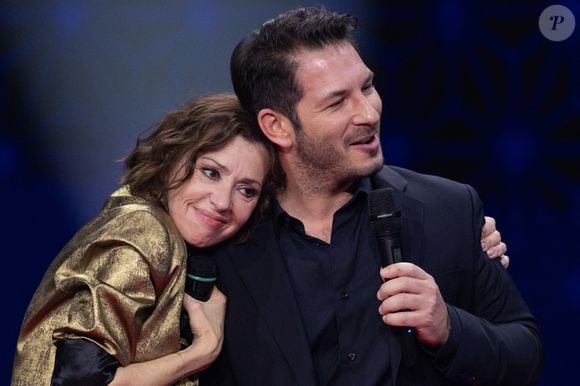 Exclusif - Tina Arena et George Perris pour les surprises lors de l'enregistrement de l'émission "La Boîte à secrets", présentée par F.Bollaert et diffusée le 23 janvier sur France 3, dans les studios du Lendit à Saint-Denis, France, le 16 décembre 2025. © Cyril Moreau/Bestimage
