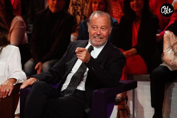 Exclusif - Michel Leeb lors de l'enregistrement de l'émission "Famille je vous aime" présentée par M. Drucker et qui sera diffusée le 13 juin 2025 sur France 3, aux Studios rive gauche à Paris, France, le 15 avril 2025. © Clovis-Gaffiot/Bestimage