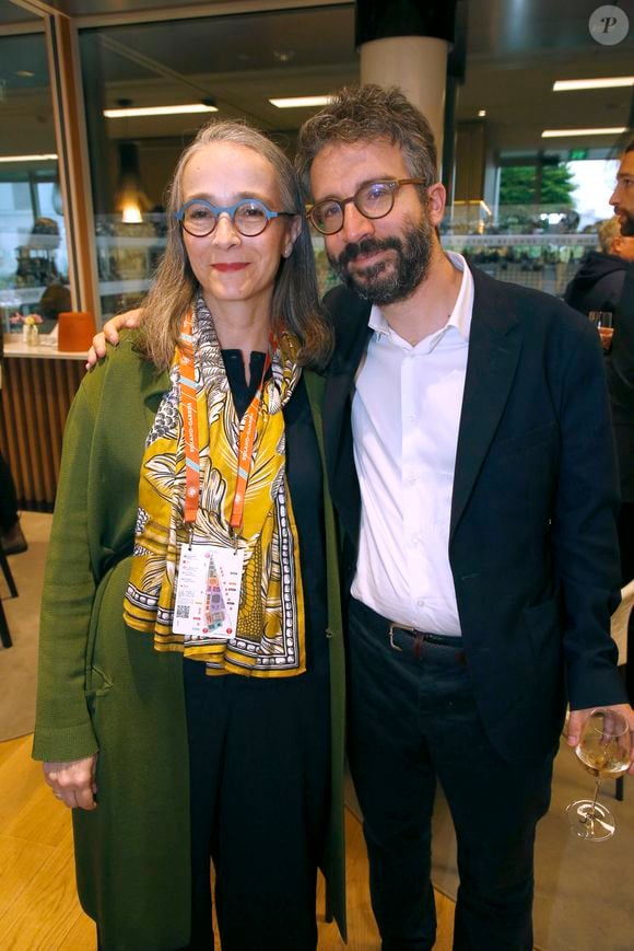 Delphine Ernotte a en effet fait une grande annonce ce mardi 25 mars 2025
Exclusif - Delphine Ernotte-Cunci (Présidente de France TV) et Stephane Sitbon-Gomez (N° 2 de France TV) - Déjeuner dans la loge de France TV lors des Internationaux de France de Tennis de Roland Garros 2024 - Jour 4 à Paris le 29 Mai 2024. 
© Bertrand Rindoff / Bestimage