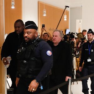 Gérard Depardieu - Interruption de séance  au procès de G.Depardieu accusé d'avoir agressé sexuellement deux femmes en 2021 lors du tournage du film "Les volets verts" de Jean Becker.
Paris, le 25 mars 2025.

© Perusseau / Clovis / Bestimage