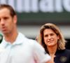 Mais aussi une autre remarque, faite par une tenniswoman de renom

Amélie Mauresmo, directrice du tournoi de Roland Garros - Dernier match de sa carrière pour R.Gasquet, battu par J.Sinner (6-3, 6-0, 6-4) lors des Internationaux de France de Tennis de Roland Garros 2025, le 29 mai 2025. 
© Jacovides / Moreau / Bestimage