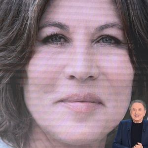 Exclusif - Michel Drucker - Enregistrement de l'émission Vivement dimanche au studio Rive gauche, presentée par Michel Drucker . Diffusion sur France 3 le 22 février 2026 © Guillaume Gaffiot/Bestimage