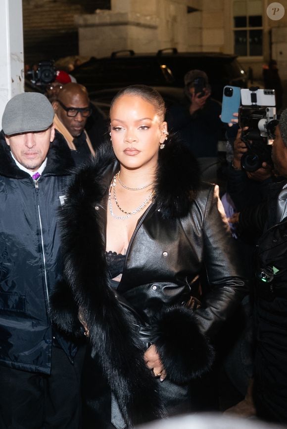 Rihanna à son arrivée pendant la semaine de la mode à New York.

Photo : Backgrid USA / Bestimage